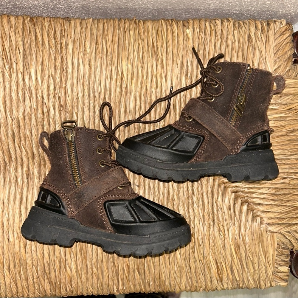 Polo by Ralph Lauren Brown and Black Kids Duck Boots - Picture 5 of 7